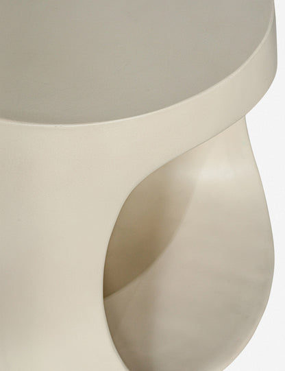 Sowa Indoor / Outdoor Side Table