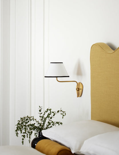 Magdalene Single Sconce