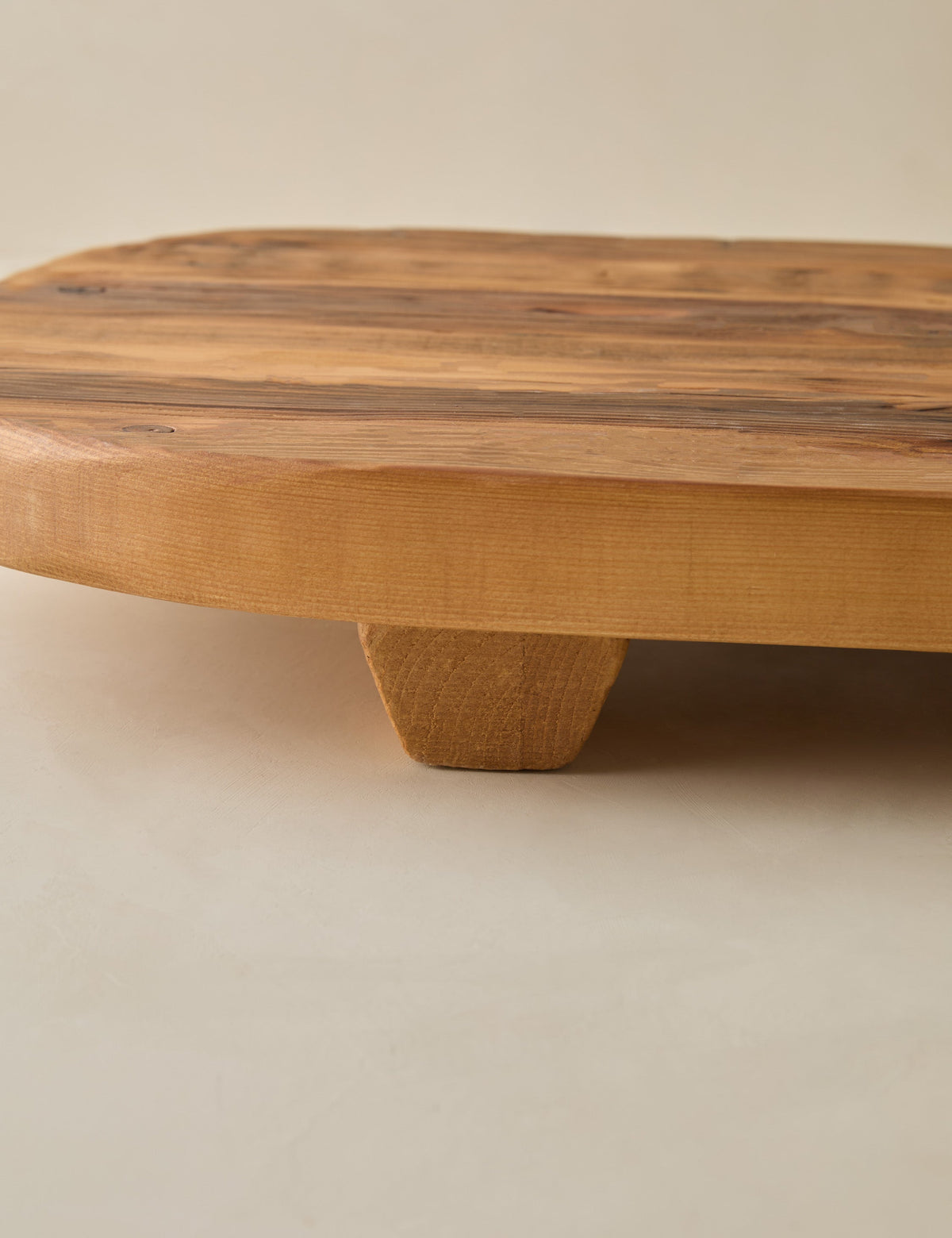 Classic Rectangular Footed Board by etúHOME