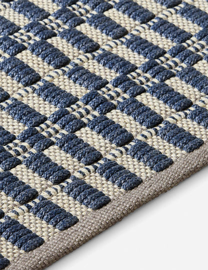 Quinto Indoor / Outdoor Handwoven Rug