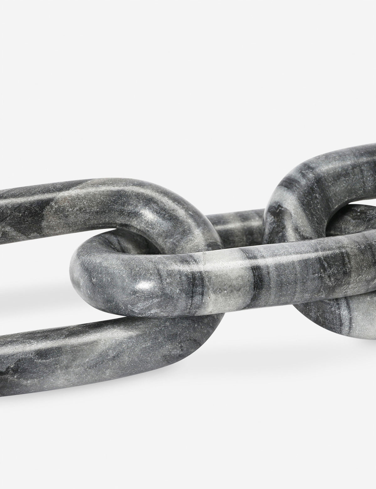 Almarine Chain Décor