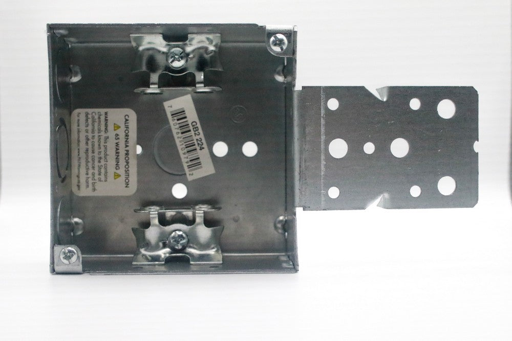 4 In Square Box Welded 1-1/2 In Deep With Ac/Mc/Flex Clamps Three 1/2 In