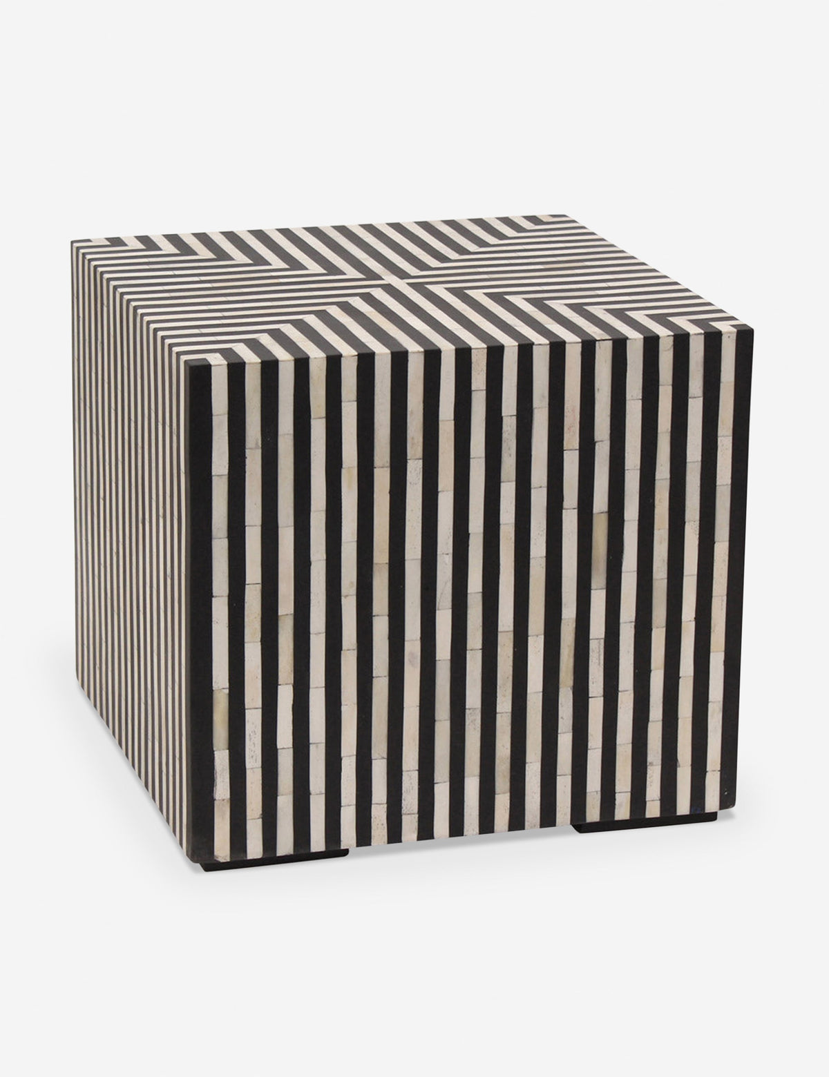 Trendyl Side Table
