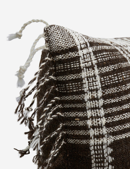Kavia Pillow