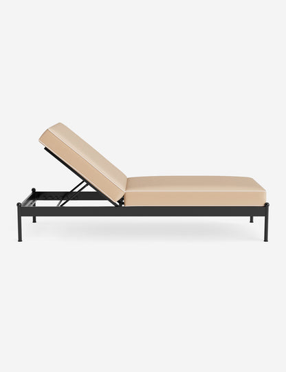 Leni Outdoor Chaise