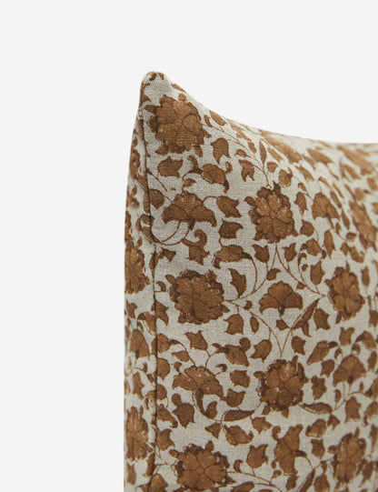 Lavelanet Linen Pillow
