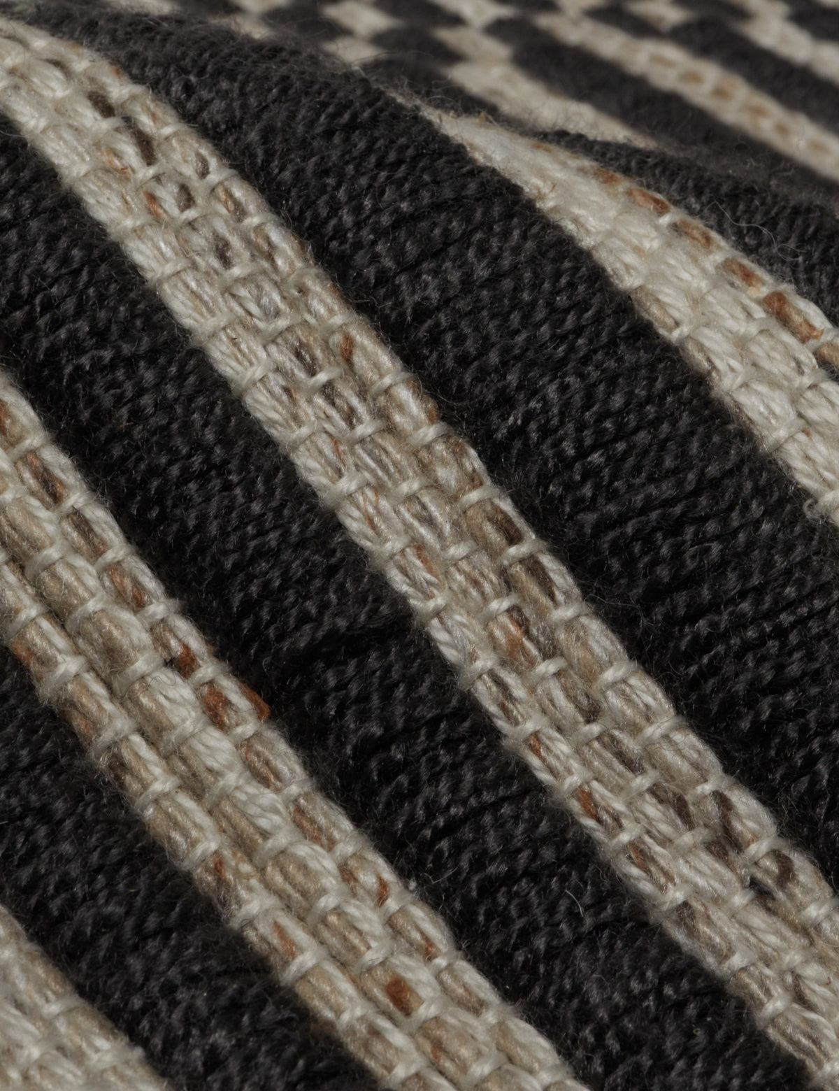 Lavinia Handwoven Indoor / Outdoor Rug