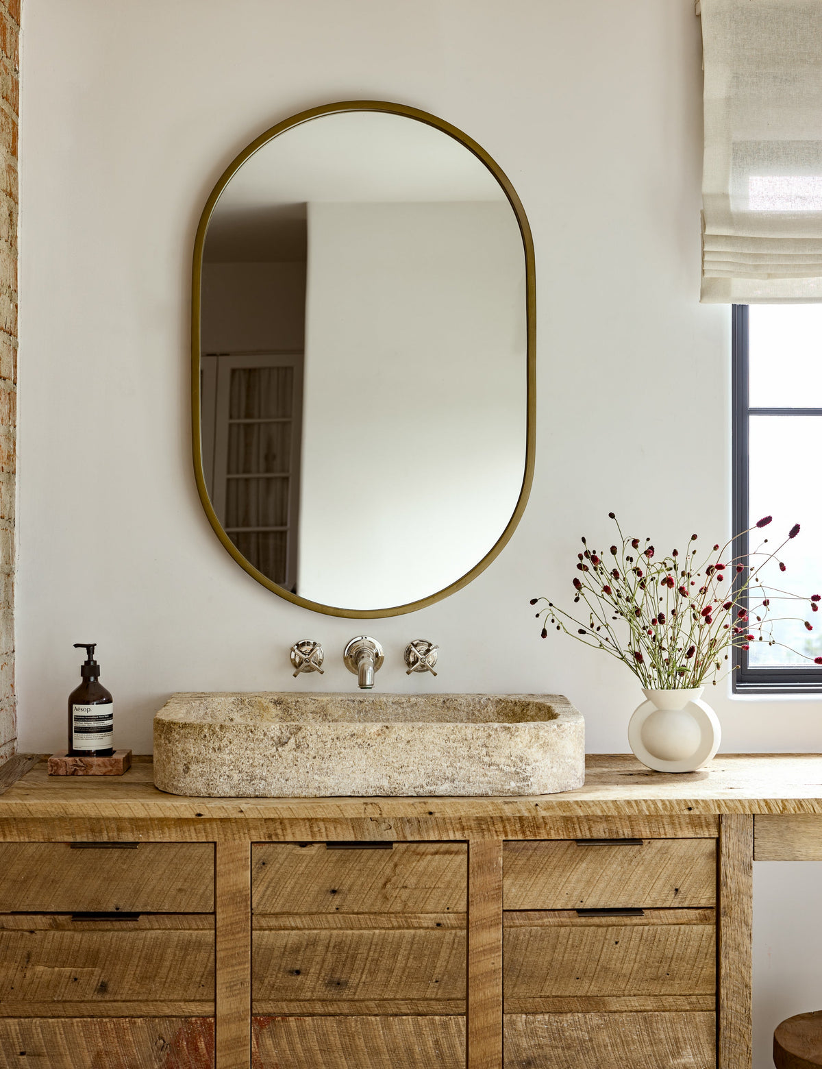 Idris Oval Mirror