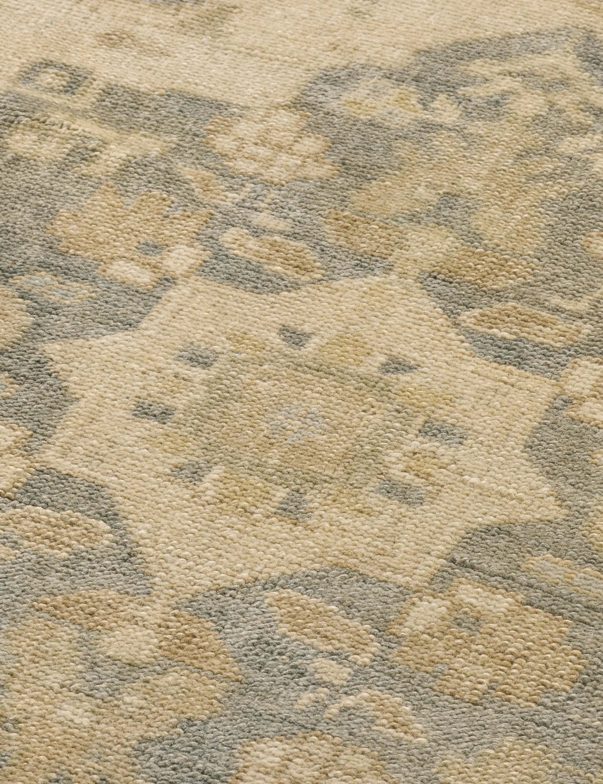 Vintage Turkish Hand-Knotted Wool Rug No. 610, 6'1" x 10'