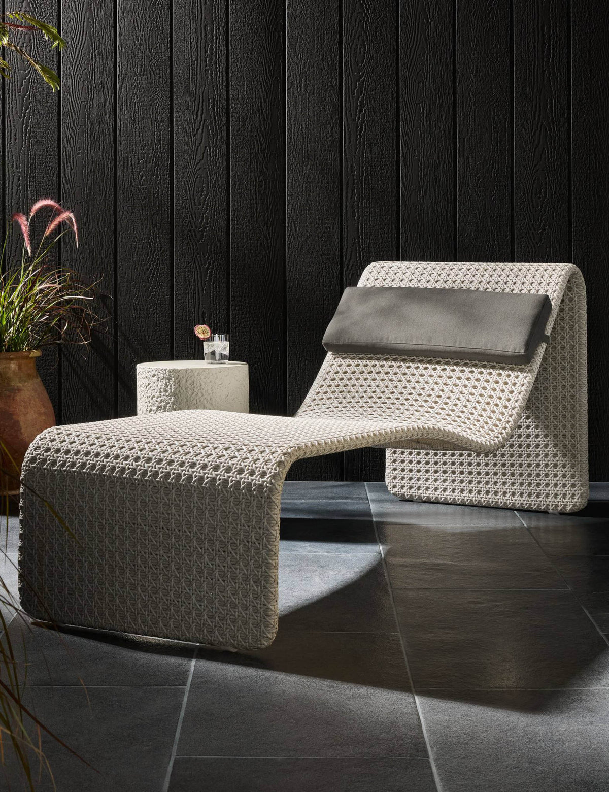 Simi Indoor / Outdoor Chaise
