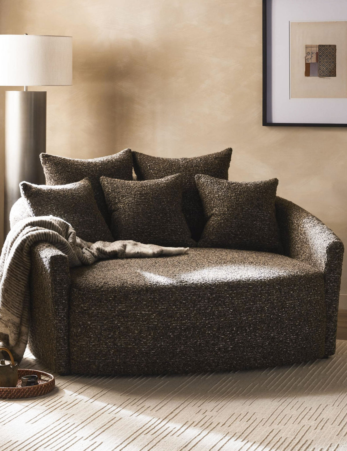 Kaila Media Lounger