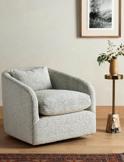 Ren Swivel Chair