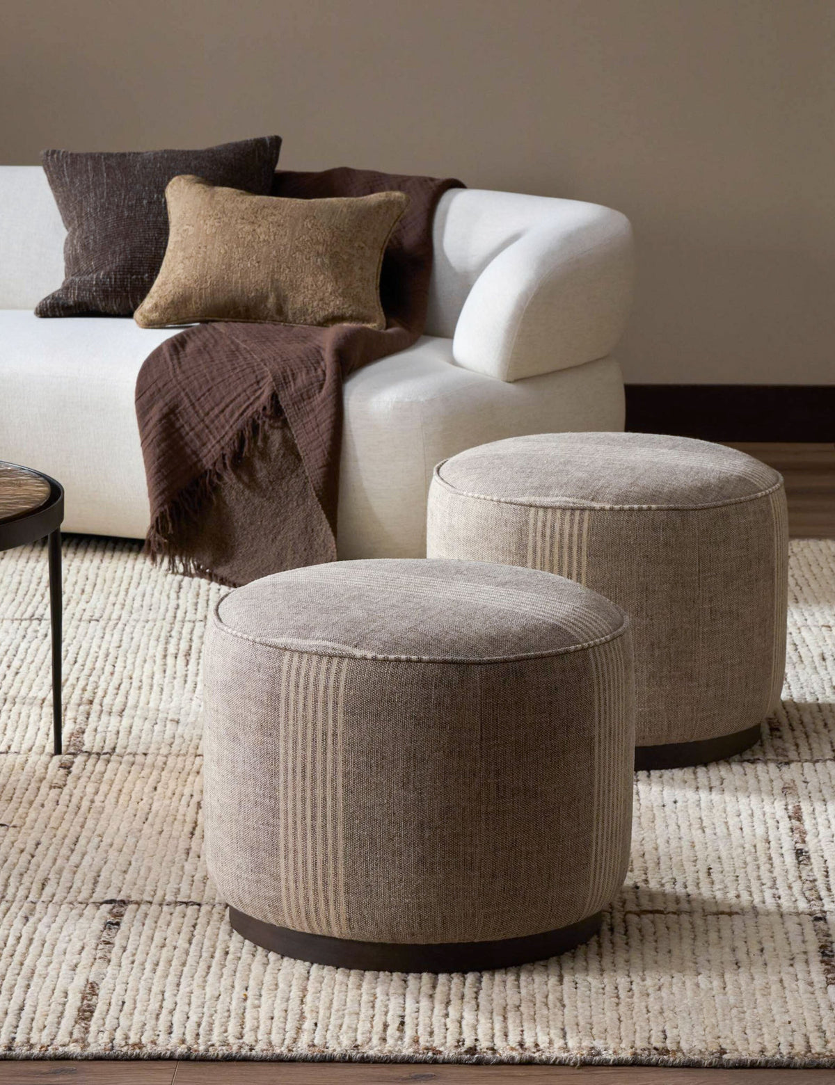 Aldora Stool