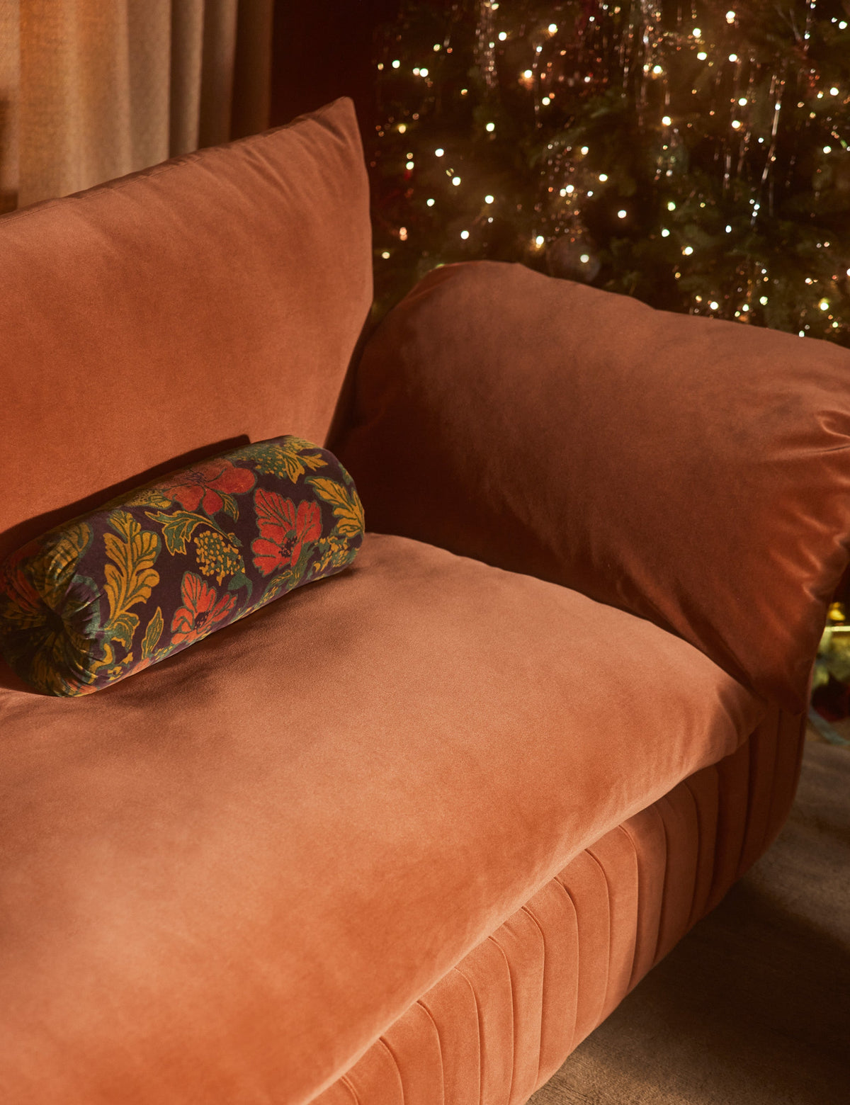 Agnetha Velvet Pillow