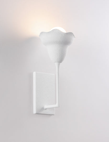 Avaleigh Sconce