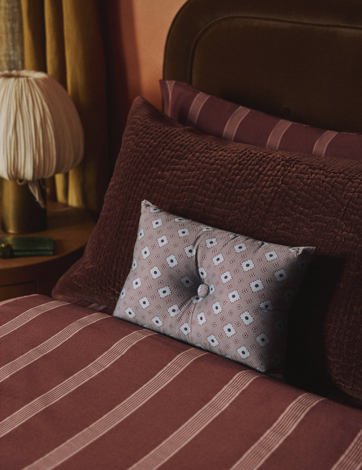 Amesbury Pillow
