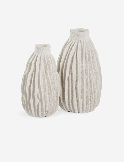 Marielos Vases (Set of 2)