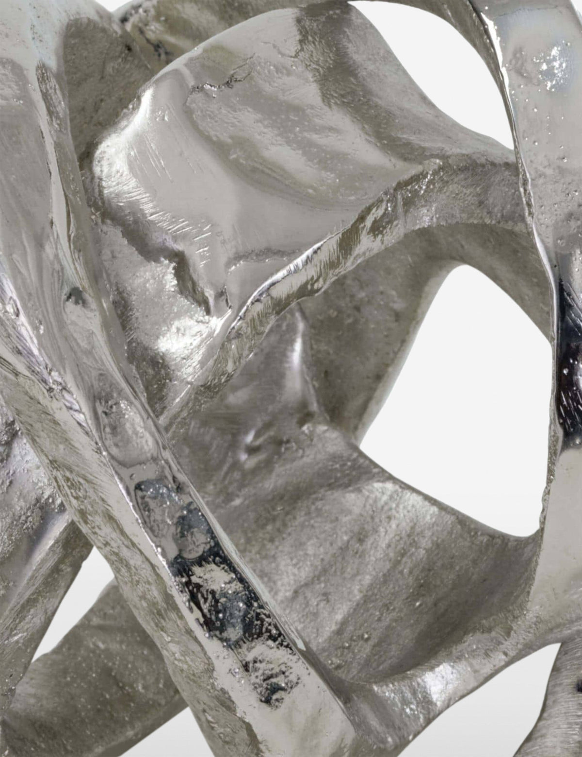 Metal Knot by Regina Andrew