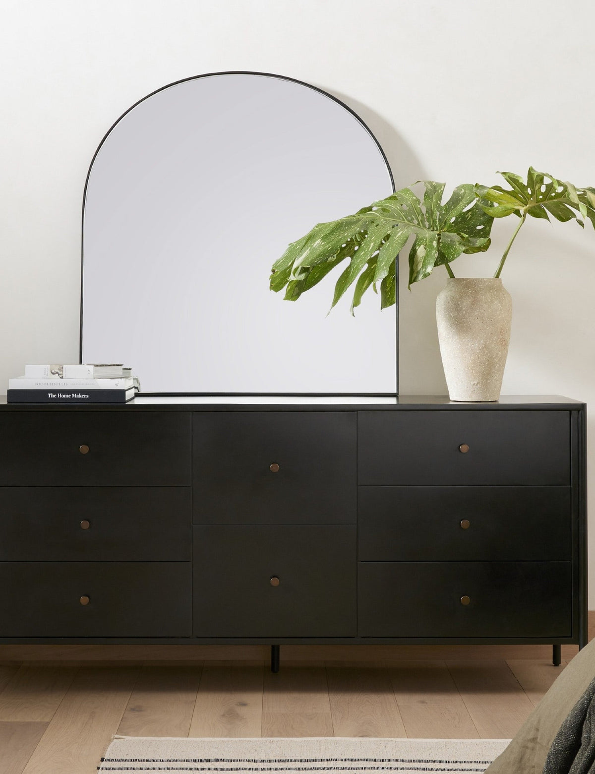 Mathus 8-Drawer Dresser