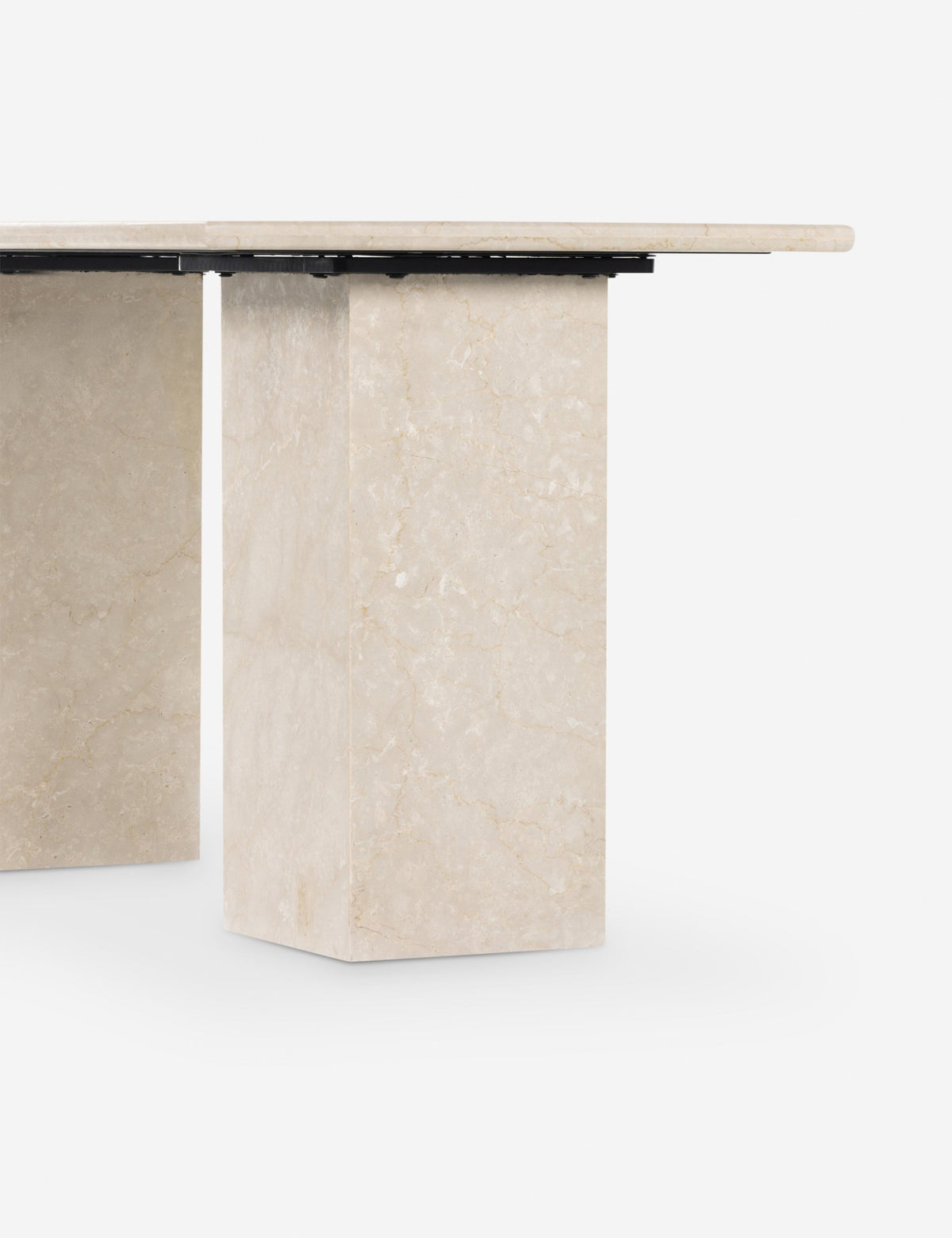 Leonel Desk
