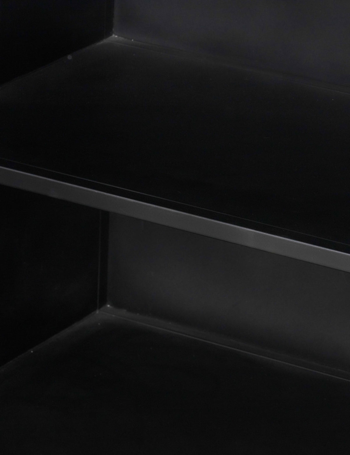 Mathus Sideboard