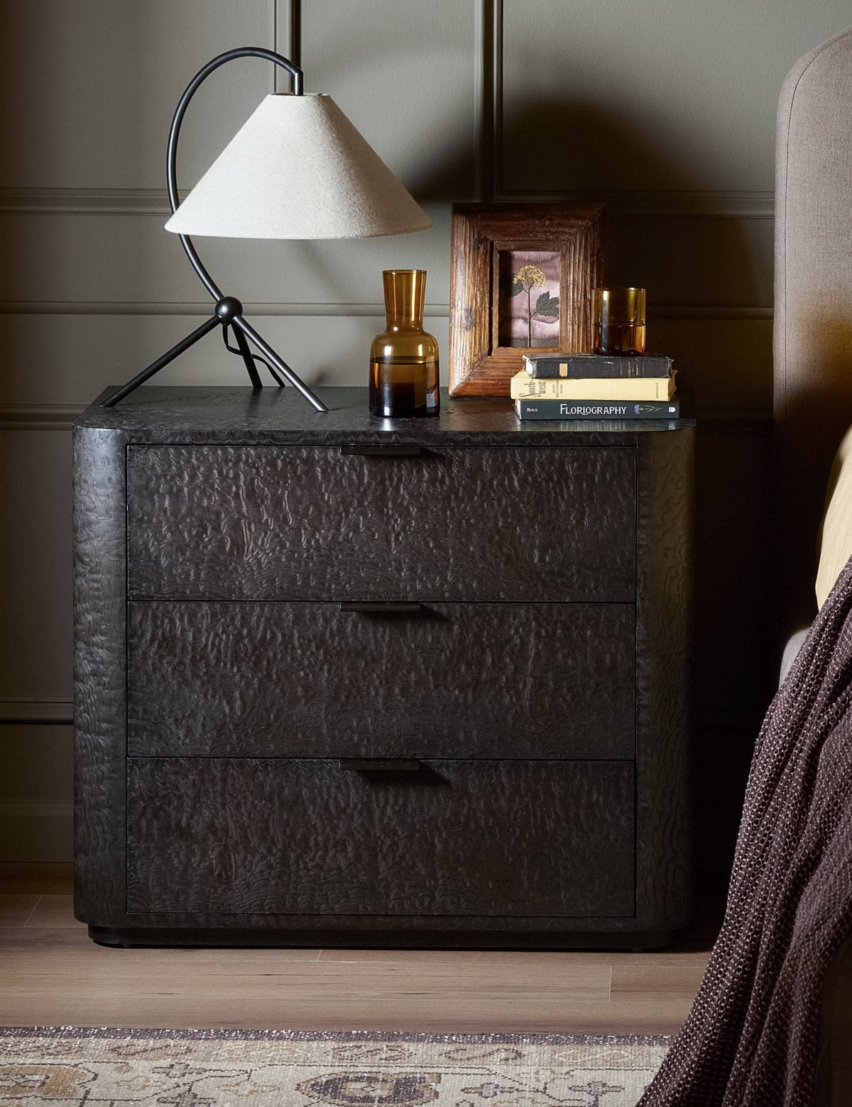 Mazra 3-Drawer Dresser