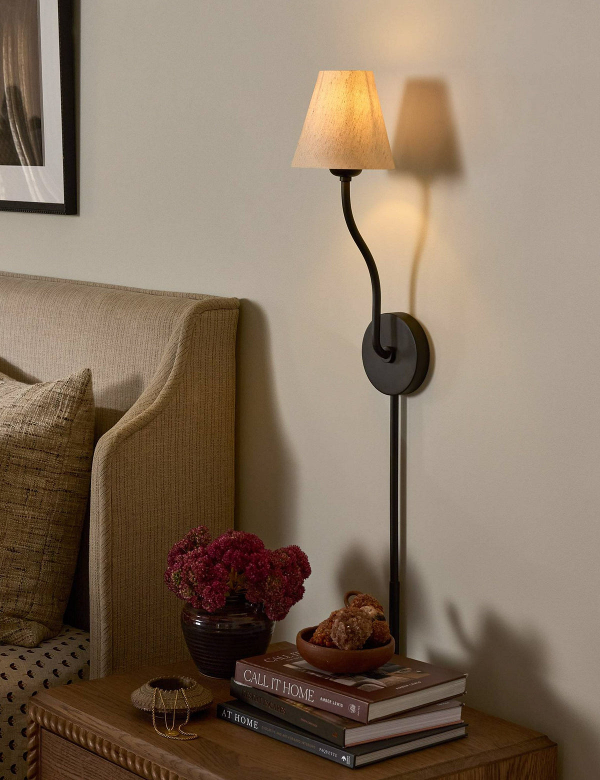 Kyrie Plug-In Sconce