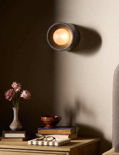 Pello Sconce