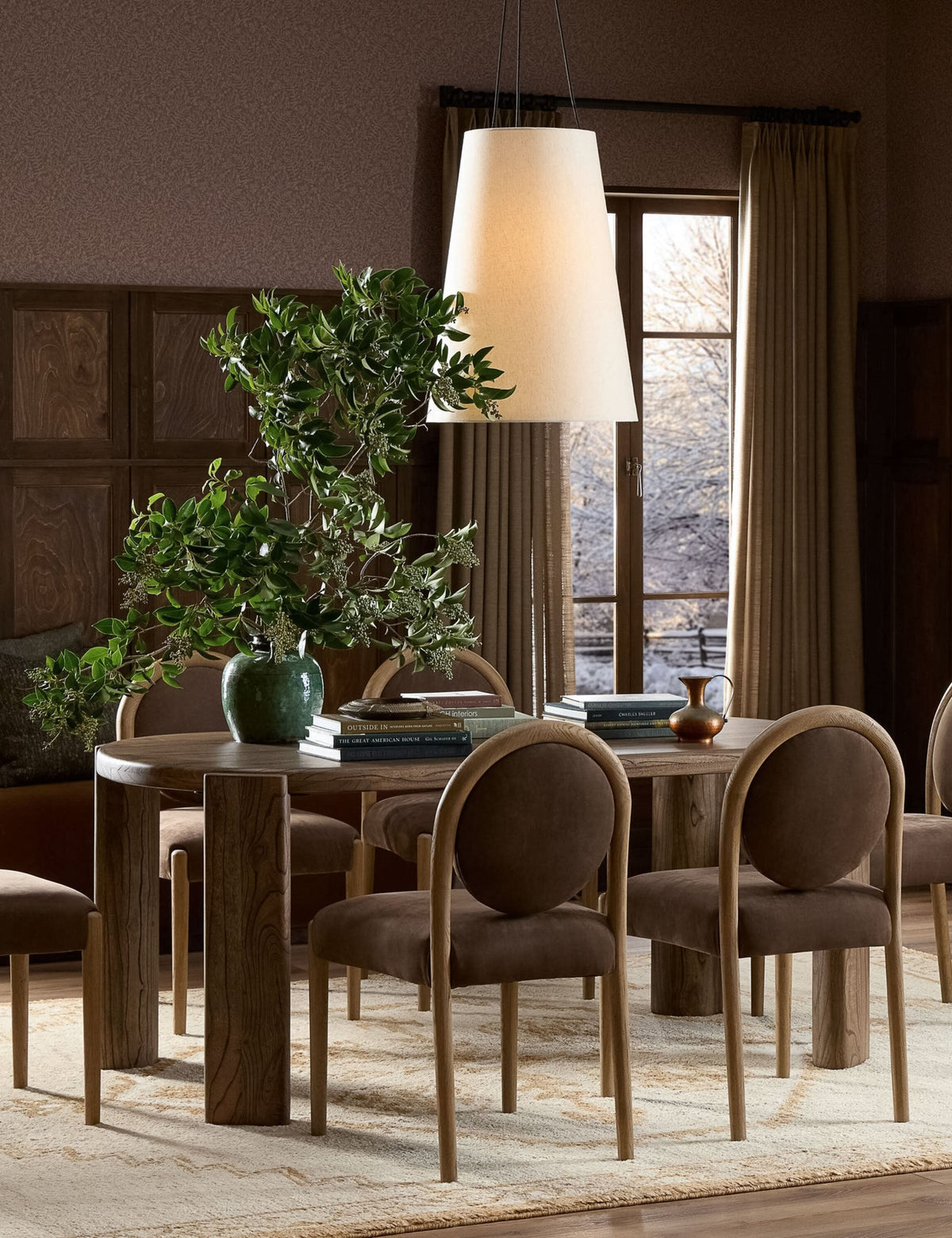 Leal Dining Table