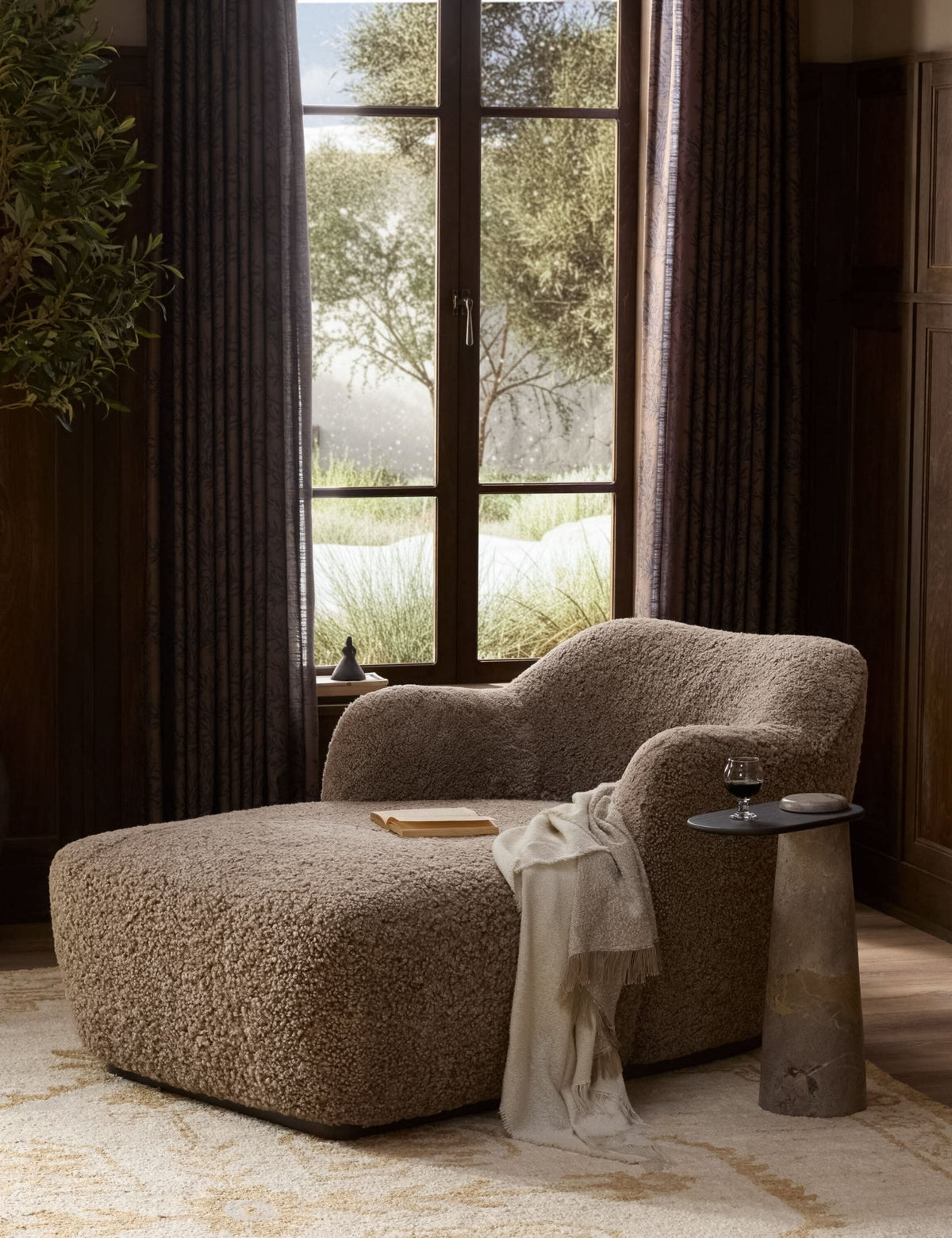 Selkie Chaise