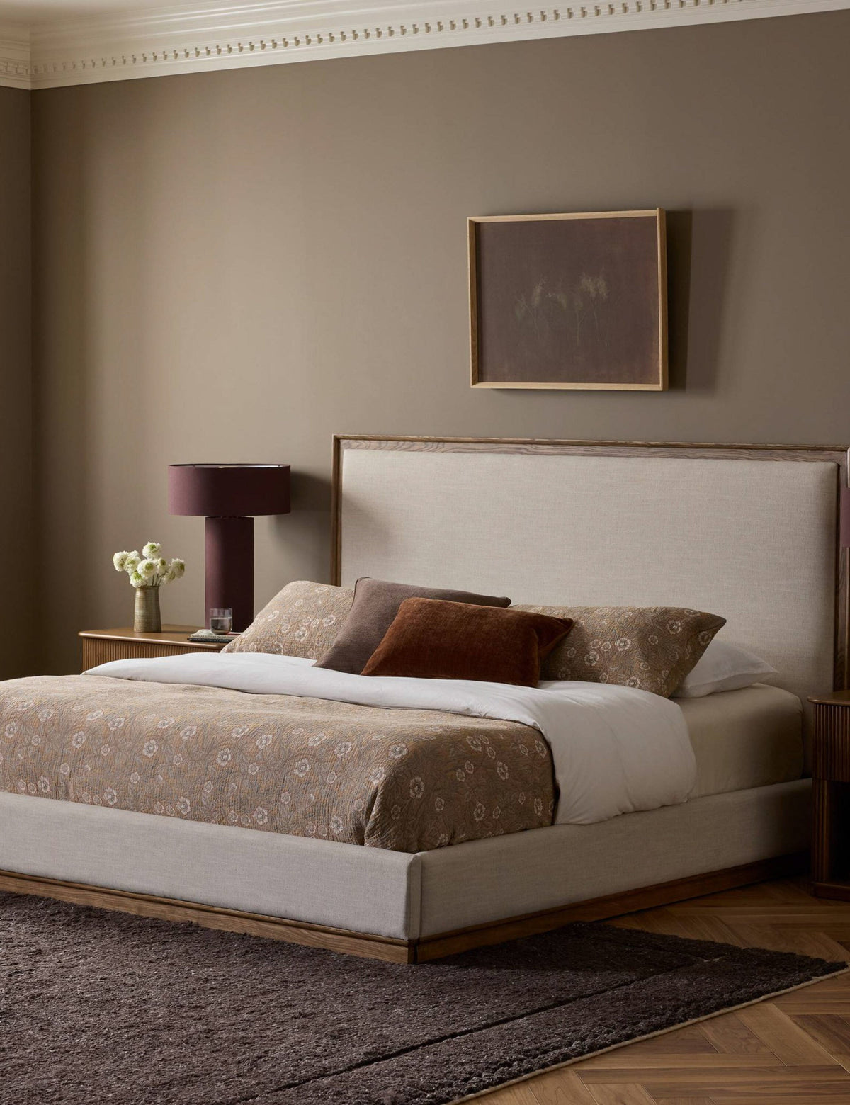 Lucena Platform Bed