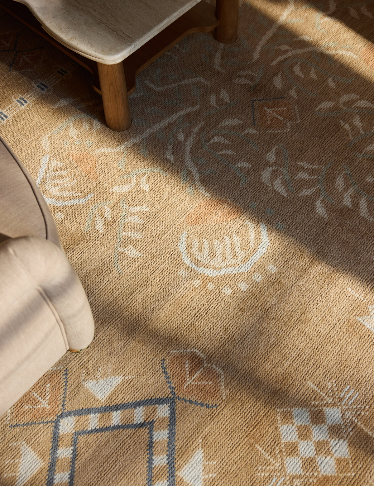 Theda Hand-Knotted Wool Rug