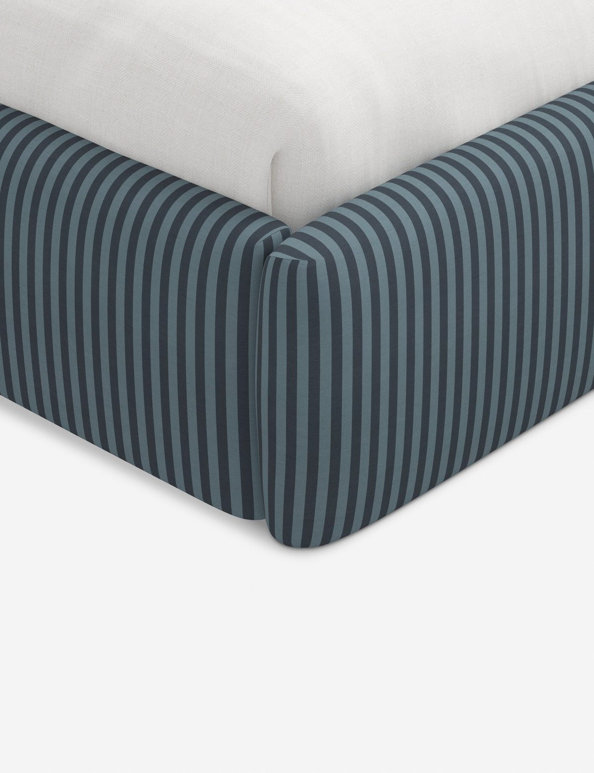 Nabiha Platform Bed