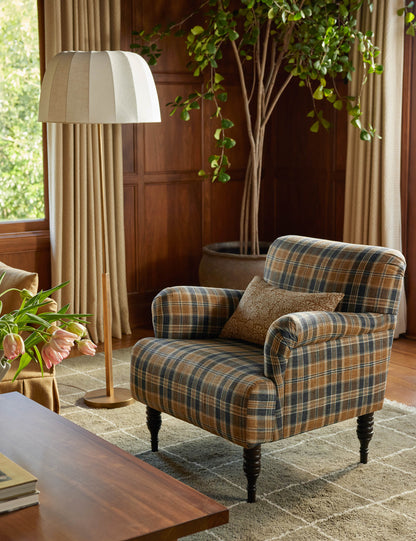 Ebele Floor Lamp