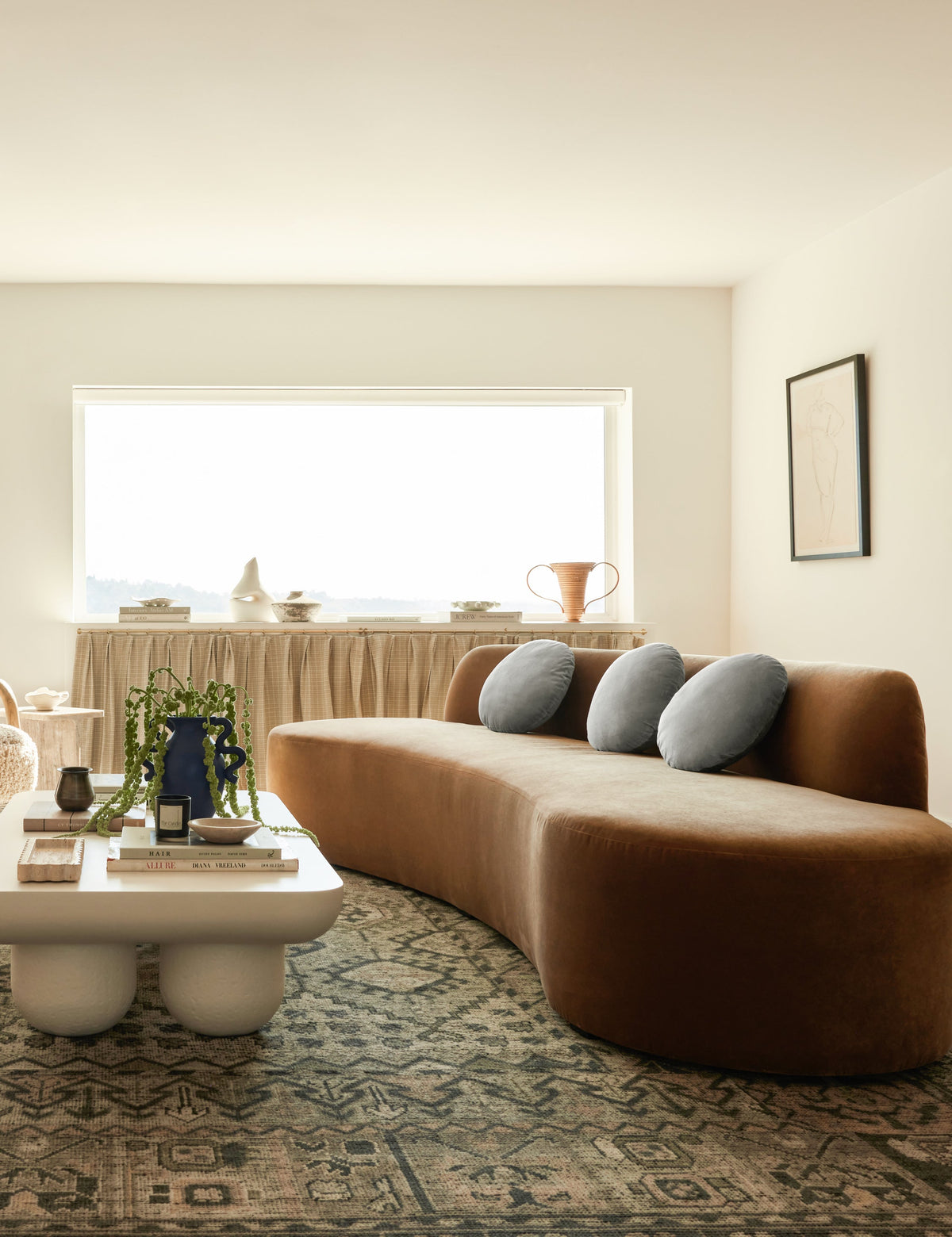 Cara Sofa