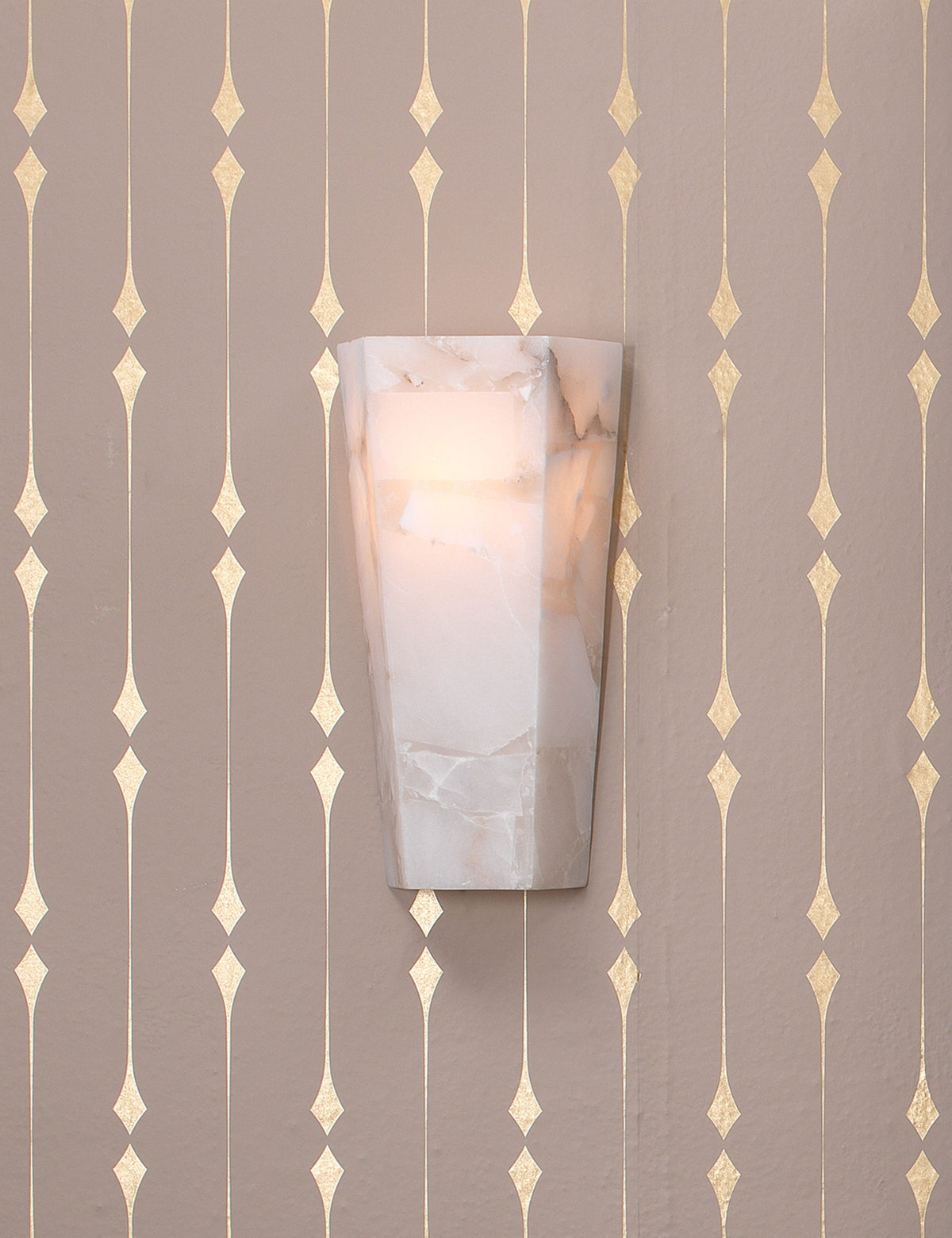 Hazen Sconce
