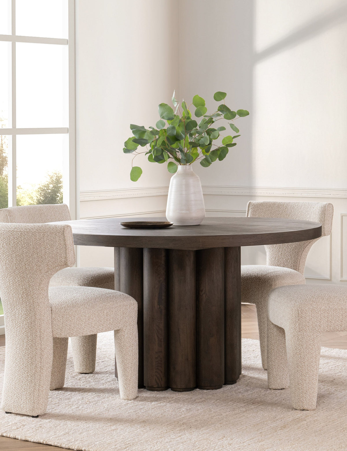 Arbelo Round Dining Table