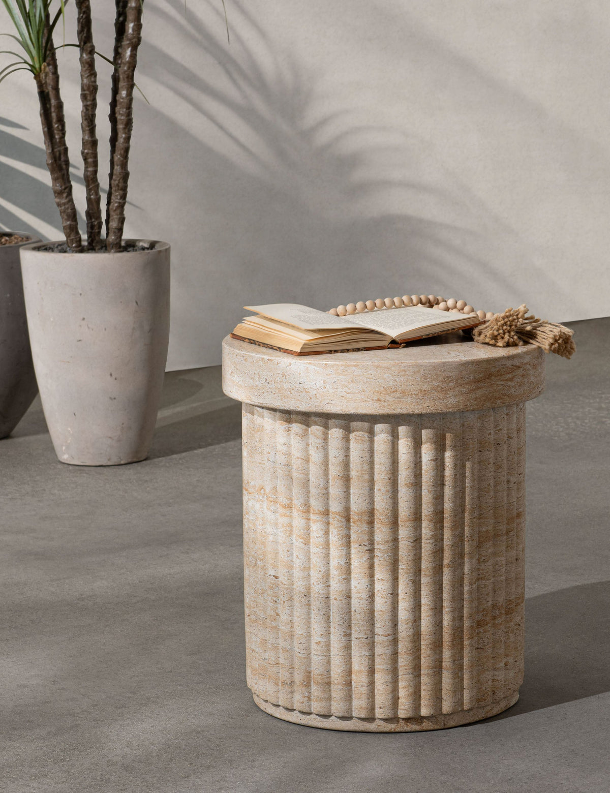 Govea Indoor / Outdoor Stool