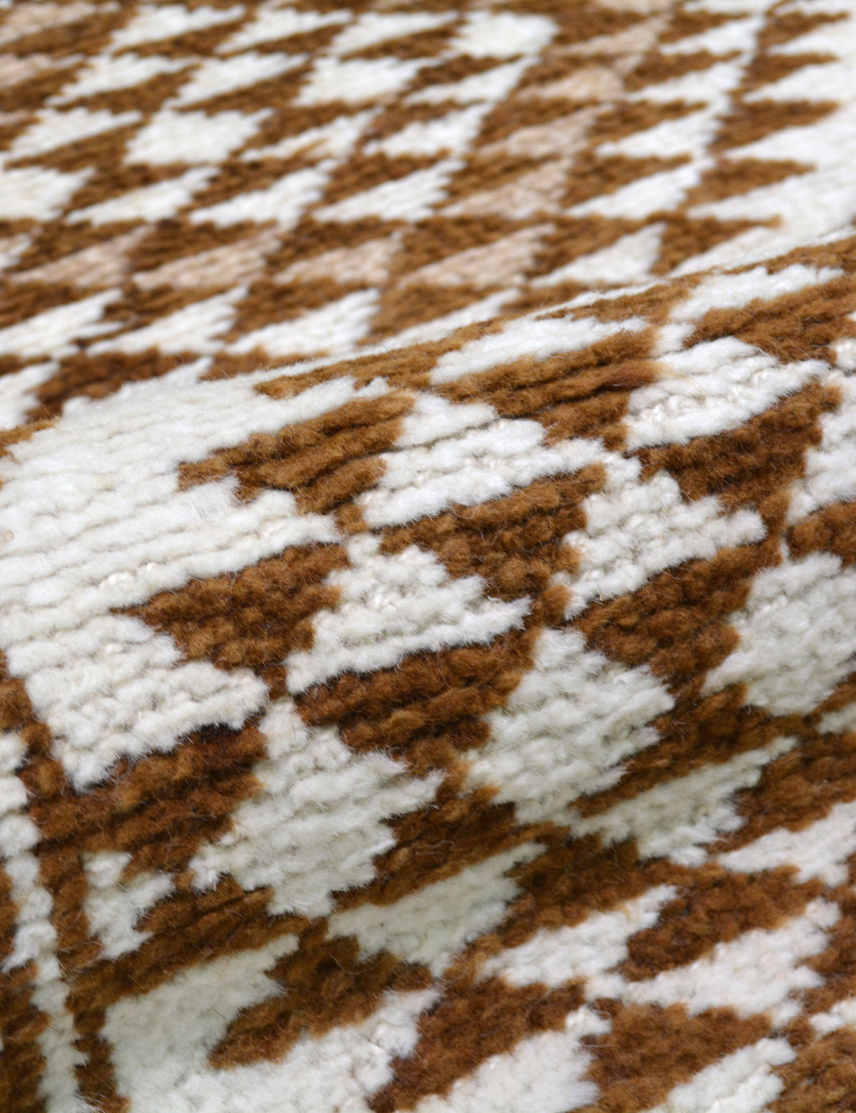 Vintage Turkish Hand-Knotted Wool Runner Rug No. 269, 2'7" x 11'8"