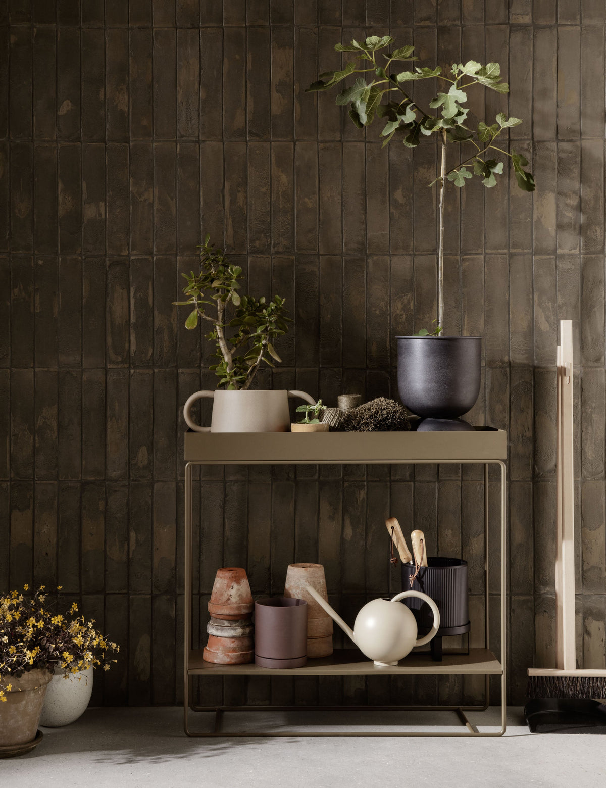 Hourglass Planter