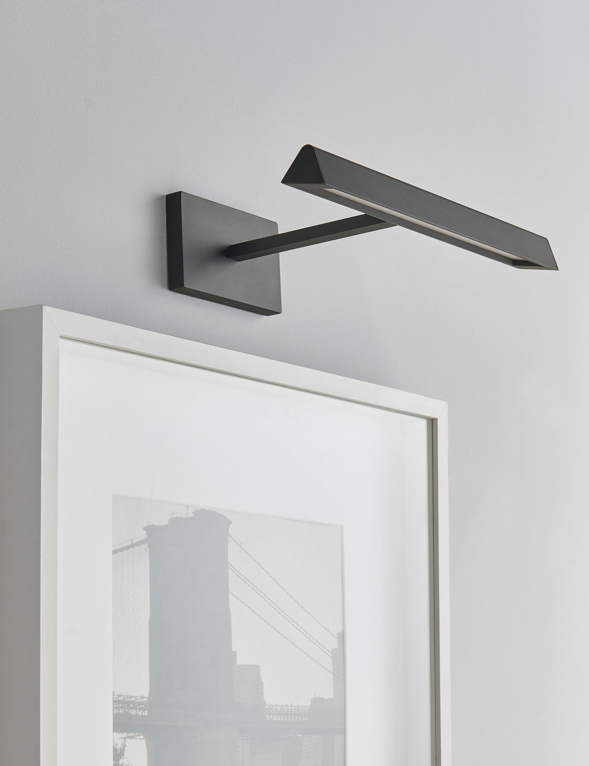 Pemberton Picture Light