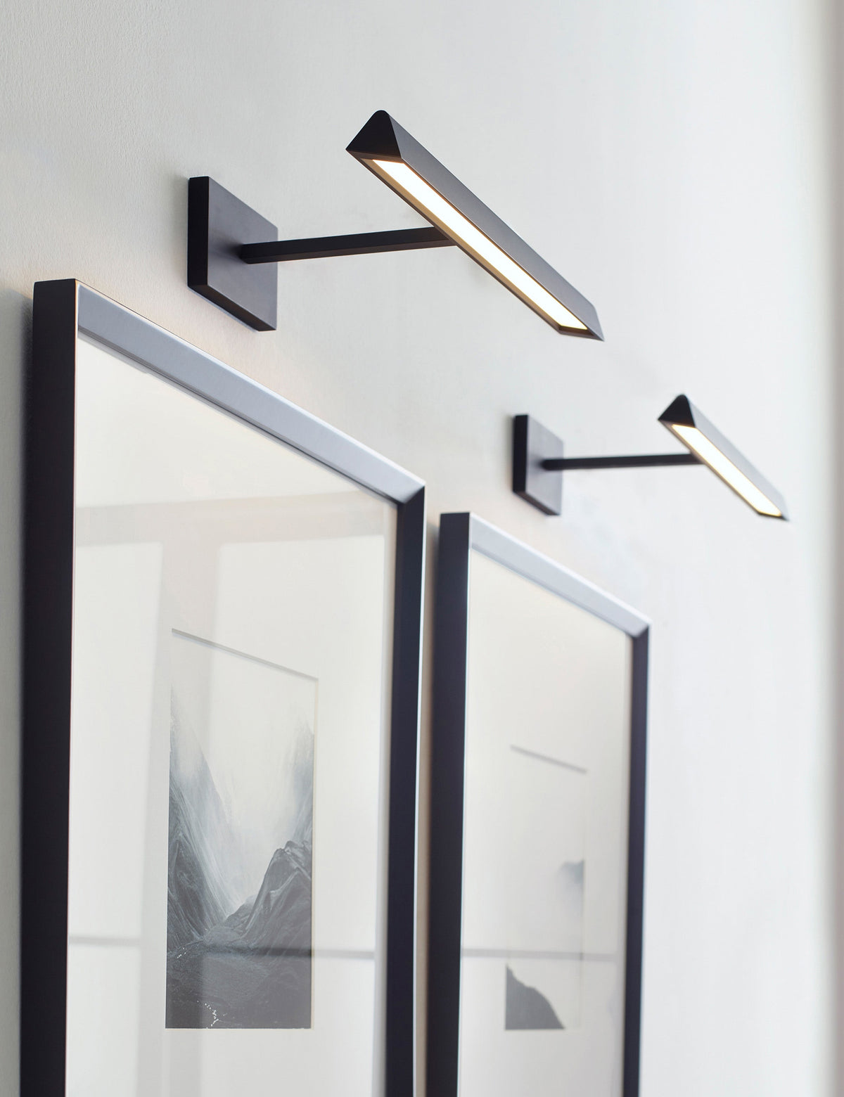 Pemberton Picture Light