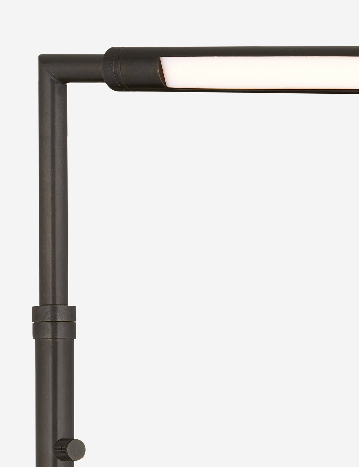 Stern Floor Lamp