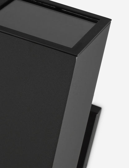 Lennart Outdoor Sconce