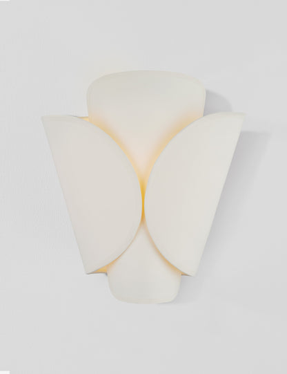 Pappin Sconce