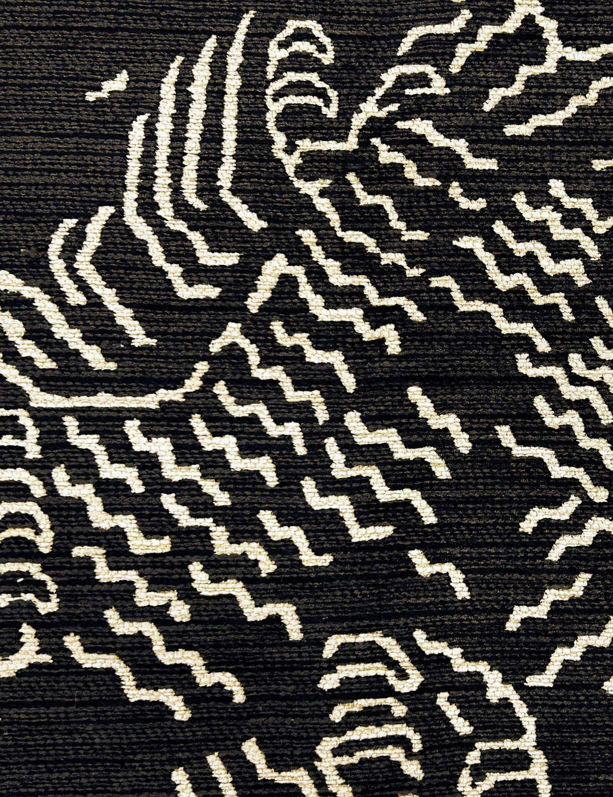 Vyolet Accent Chair