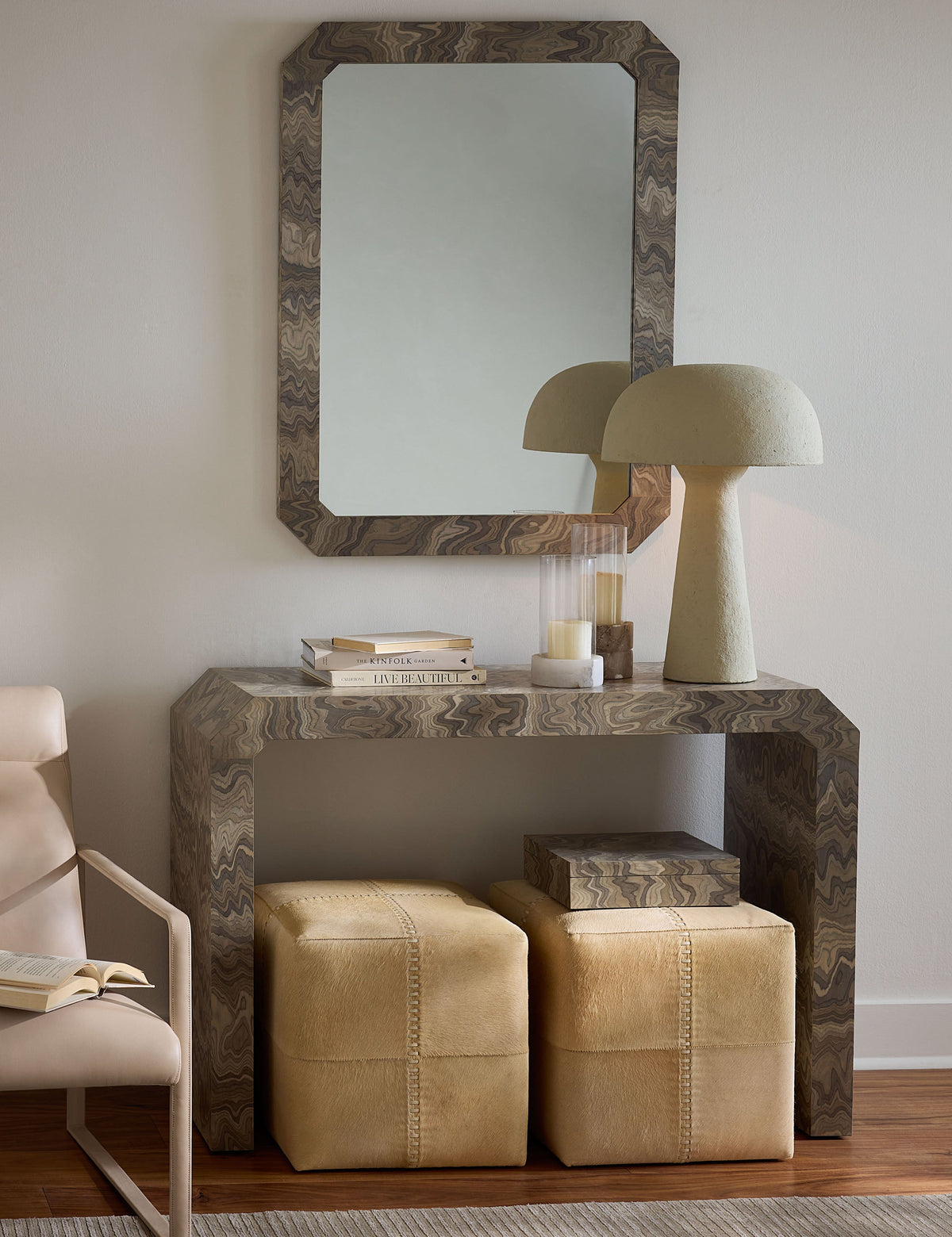Jaffe Table Lamp