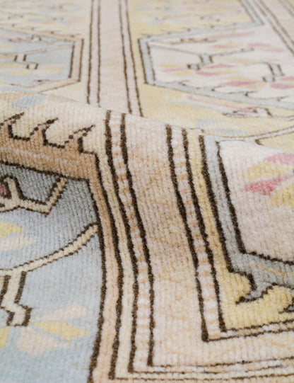Vintage Turkish Hand-Knotted Wool Rug No. 492, 6' 7" x 9' 1"