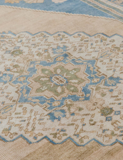 Vintage Turkish Hand-Knotted Wool Rug No. 536, 5'7" x 8'3"