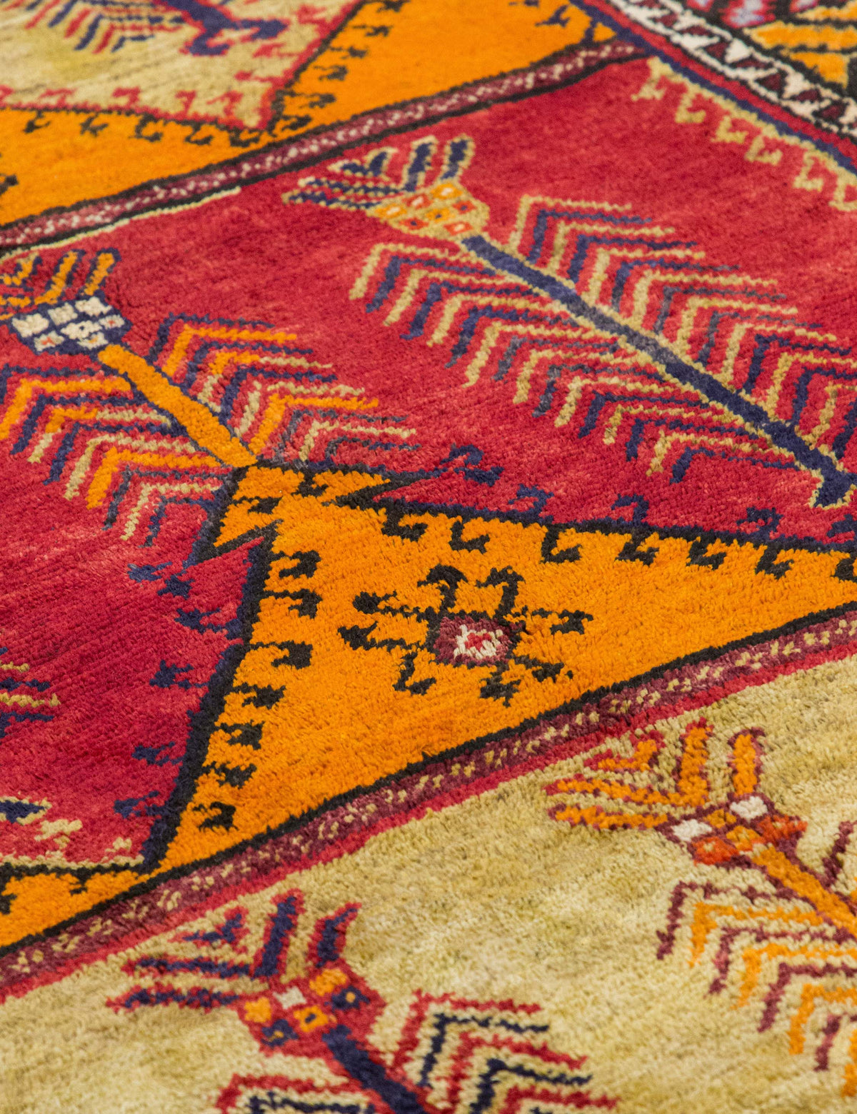 Vintage Turkish Hand-Knotted Wool Runner Rug No. 296, 5'6" x 13'1"